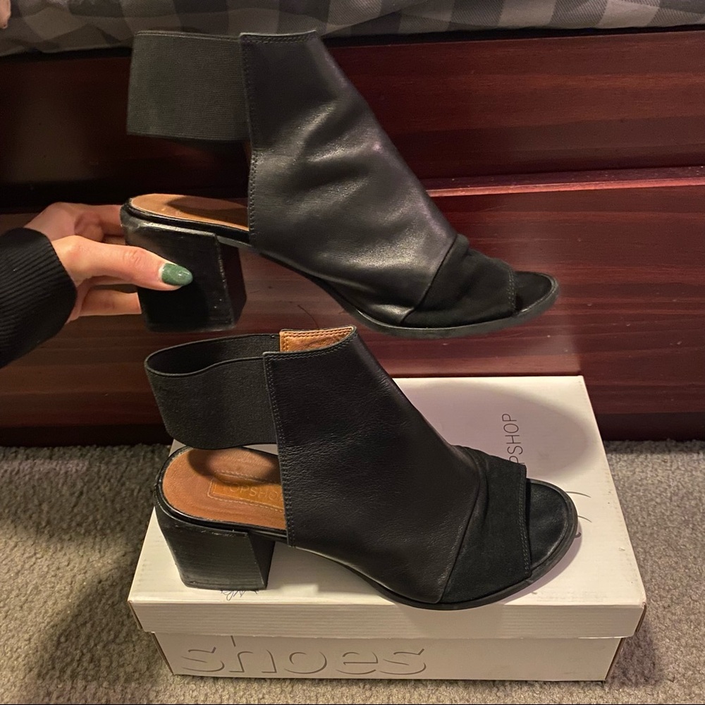 Topshop Black Sandals size 39(US 8.5)